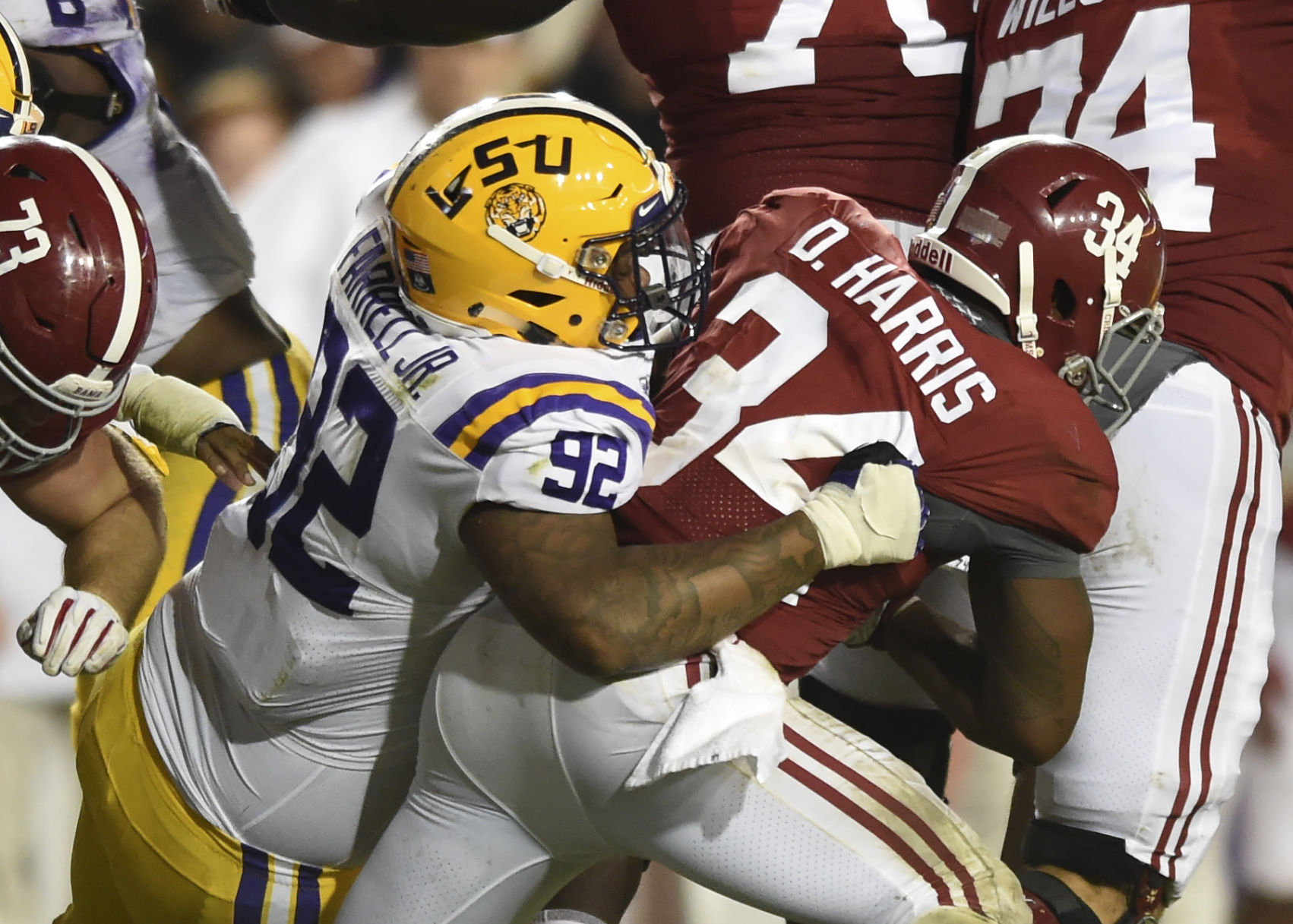 lsualabamafootball.110418_2133